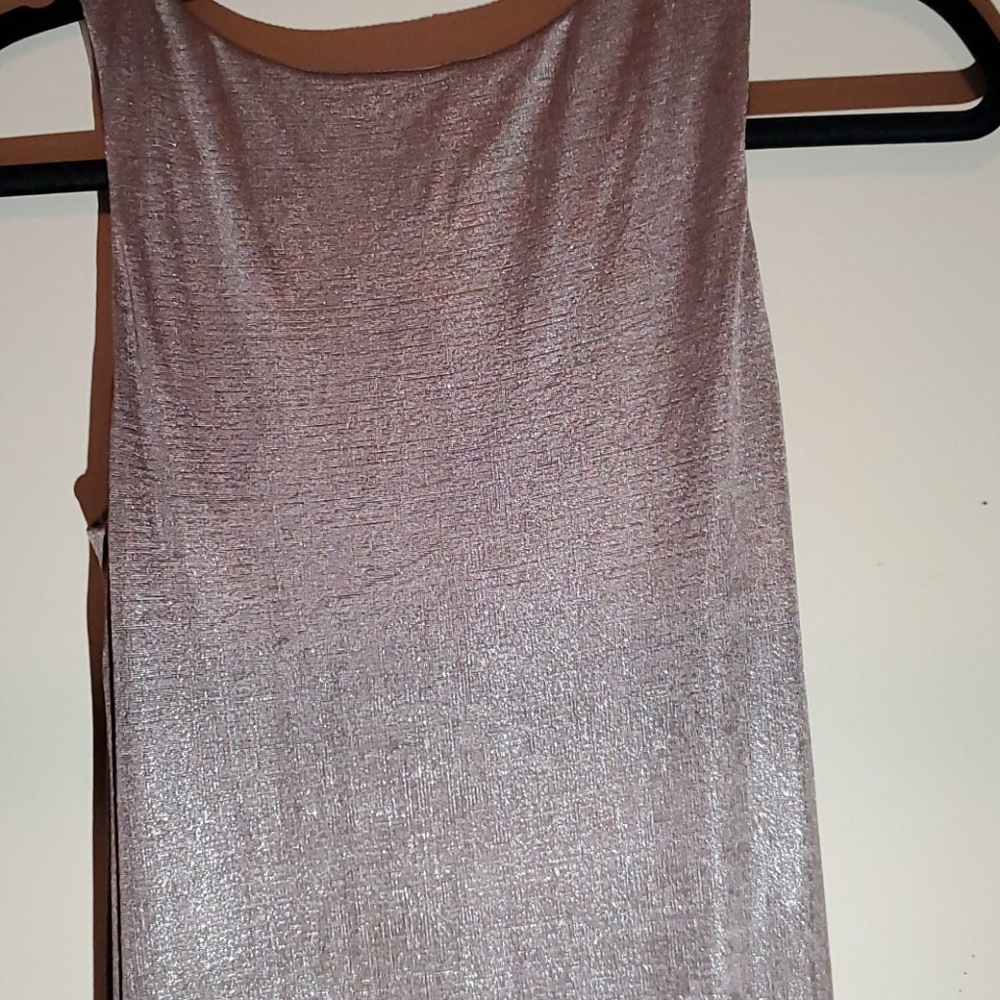 Dress - Picture 4 of 4